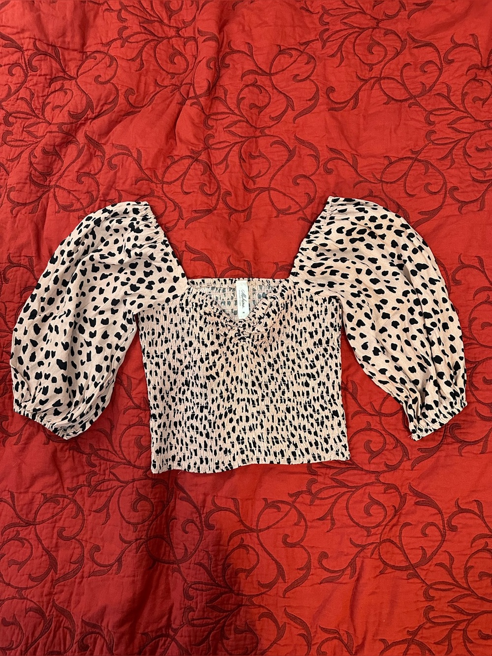 mahina Blush Pink & Black Smocked Puff-Sleeve Crop Top